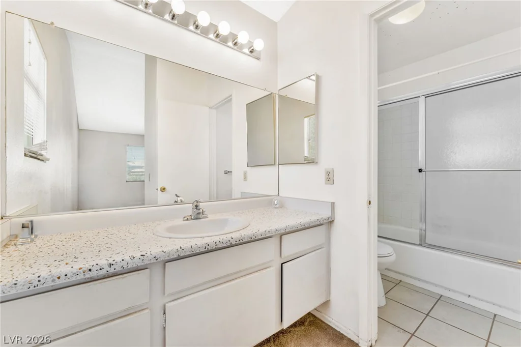 1012 Coral Isle, Las Vegas, NV 89108