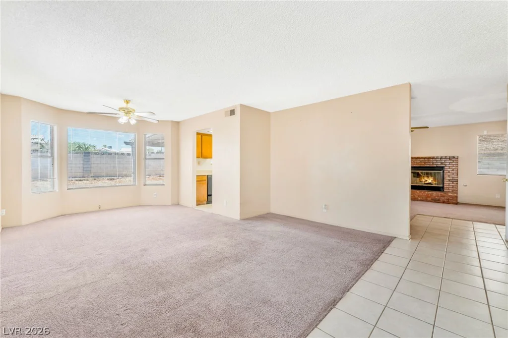 1012 Coral Isle, Las Vegas, NV 89108