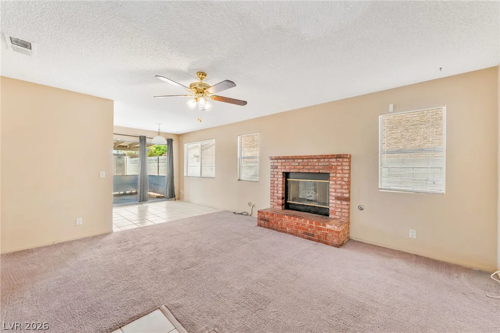 1012 Coral Isle, Las Vegas, NV 89108
