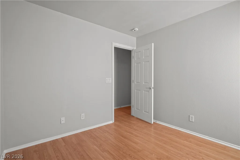 7652 Vivid Vail, Las Vegas, NV 89149