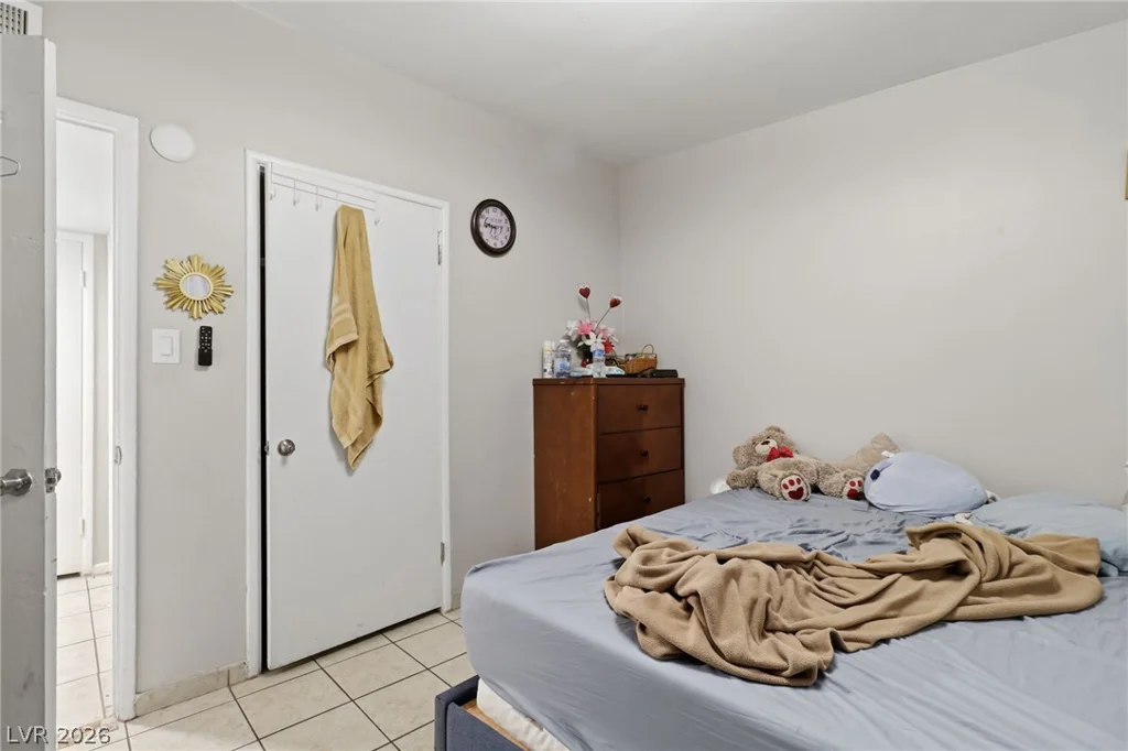 2101 Stanley, North Las Vegas, NV 89030