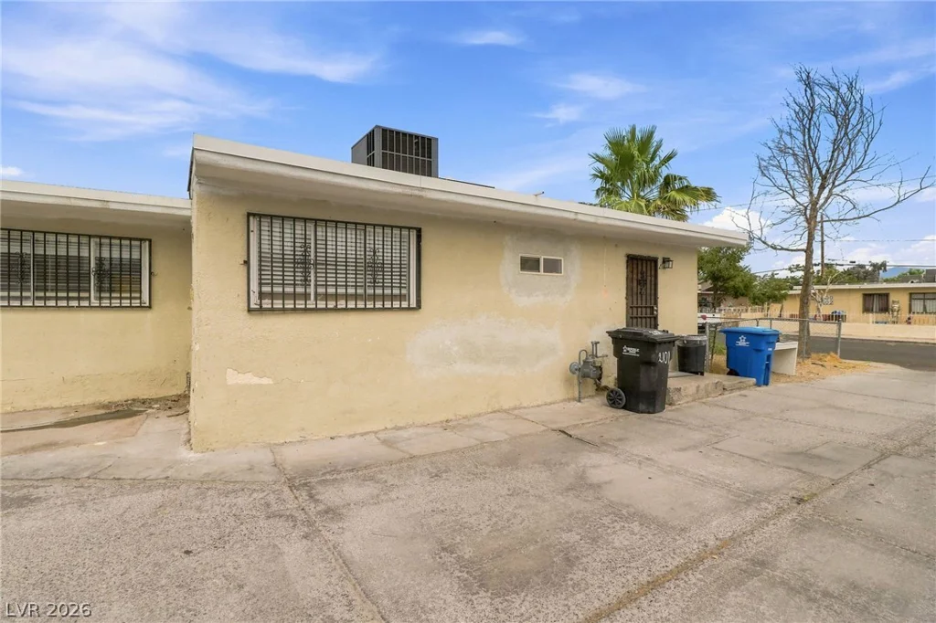 2101 Stanley, North Las Vegas, NV 89030