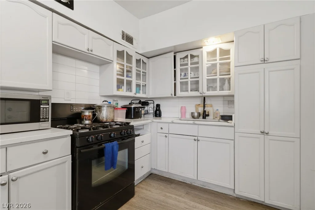 2101 Stanley, North Las Vegas, NV 89030