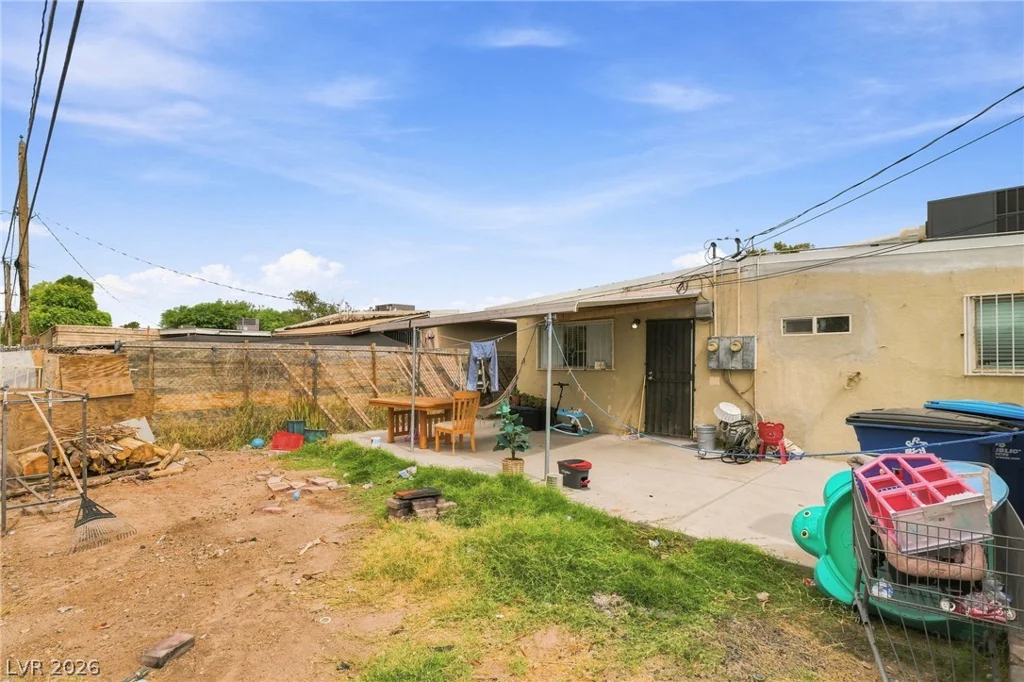 2101 Stanley, North Las Vegas, NV 89030
