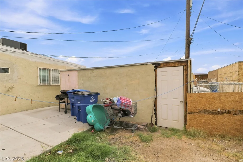 2101 Stanley, North Las Vegas, NV 89030