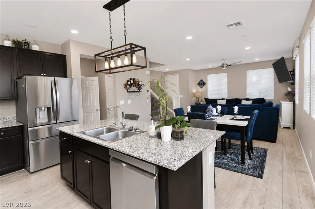 7012 Coyote Mesa, North Las Vegas, NV 89086