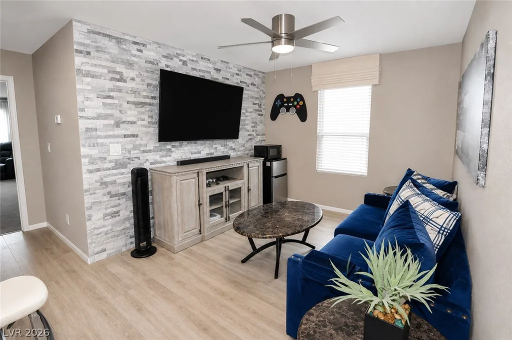 7012 Coyote Mesa, North Las Vegas, NV 89086
