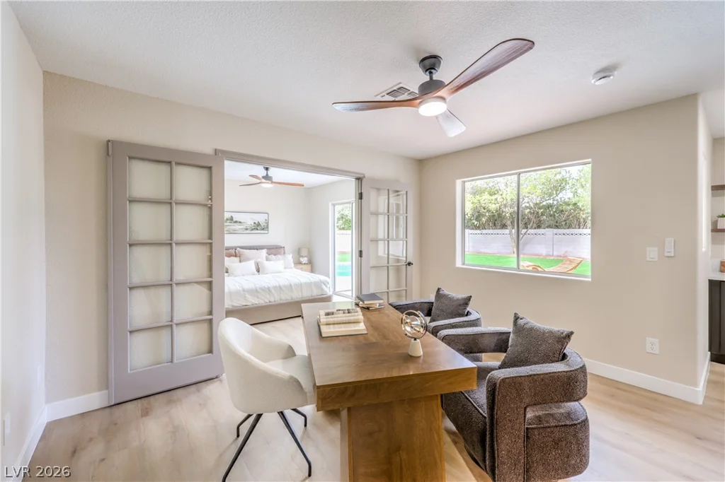 2411 Laurie, Las Vegas, NV 89102