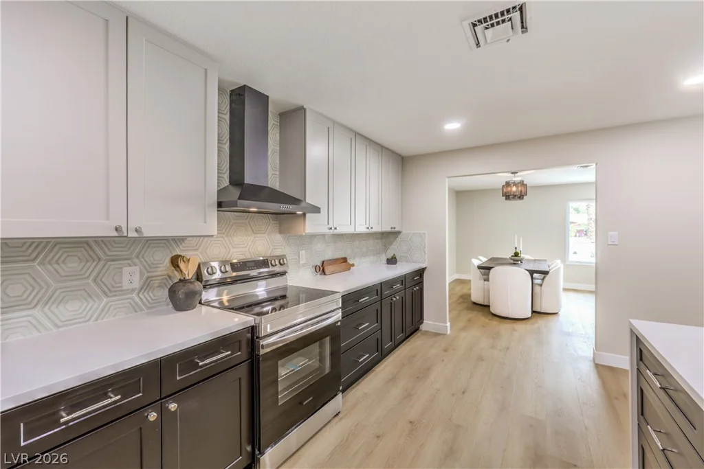 2411 Laurie, Las Vegas, NV 89102