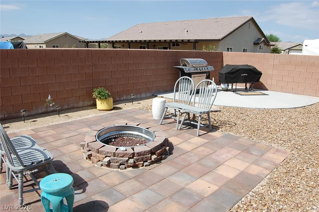 150 White Burch, Pahrump, NV 89048