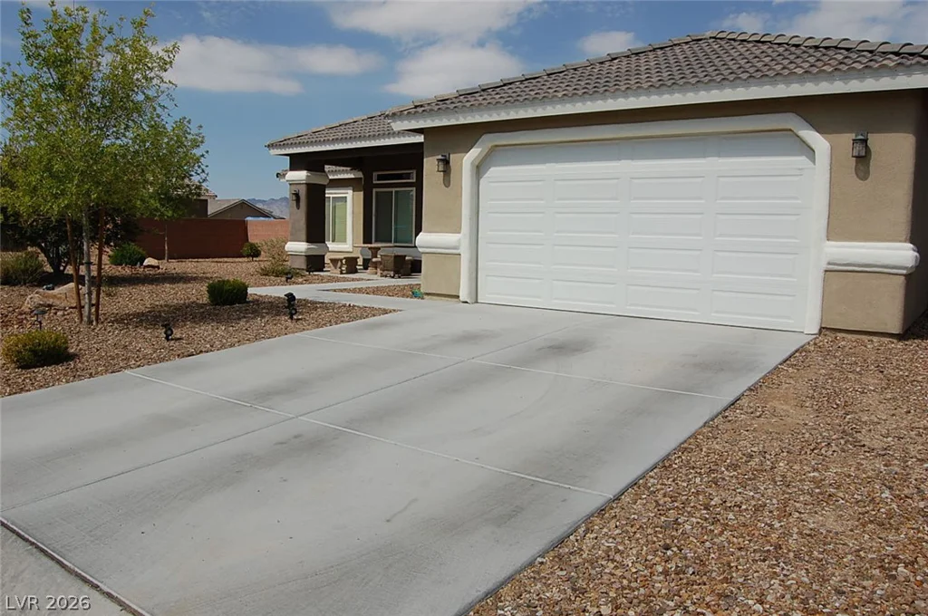 150 White Burch, Pahrump, NV 89048