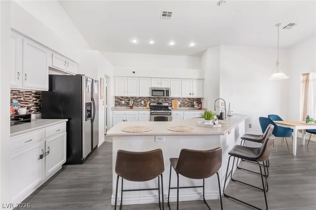 4537 Colonial Canyon, North Las Vegas, NV 89031