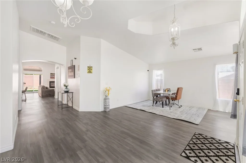 4537 Colonial Canyon, North Las Vegas, NV 89031