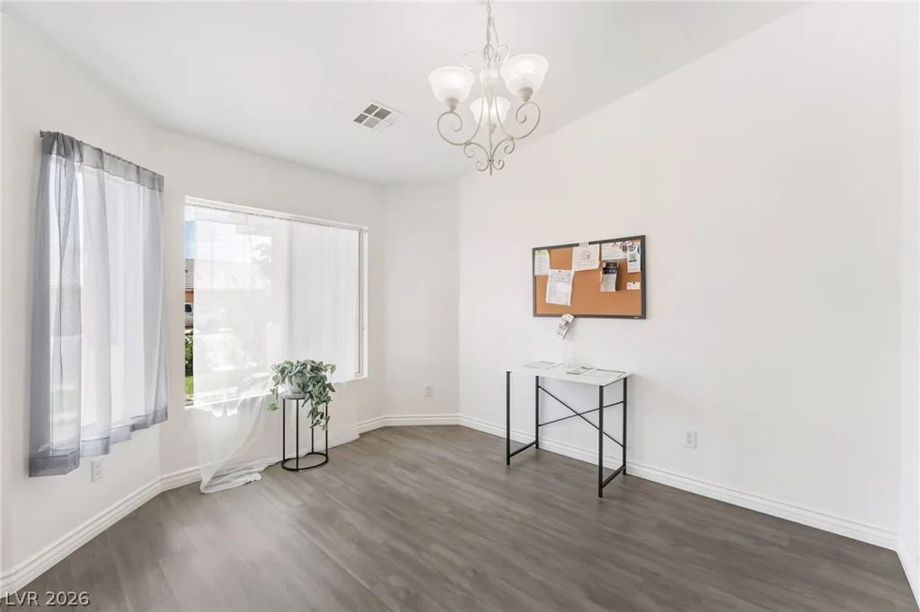 4537 Colonial Canyon, North Las Vegas, NV 89031