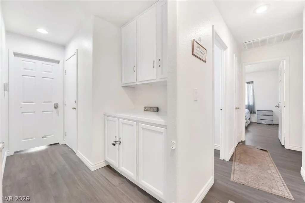 4537 Colonial Canyon, North Las Vegas, NV 89031
