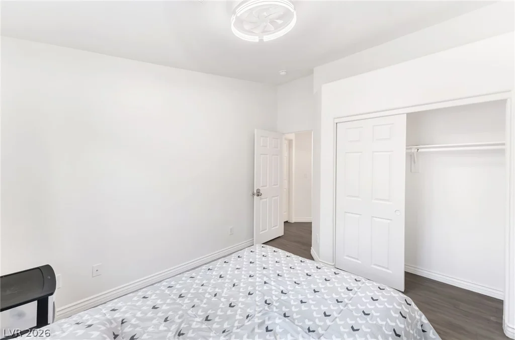 4537 Colonial Canyon, North Las Vegas, NV 89031