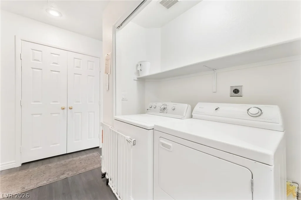4537 Colonial Canyon, North Las Vegas, NV 89031
