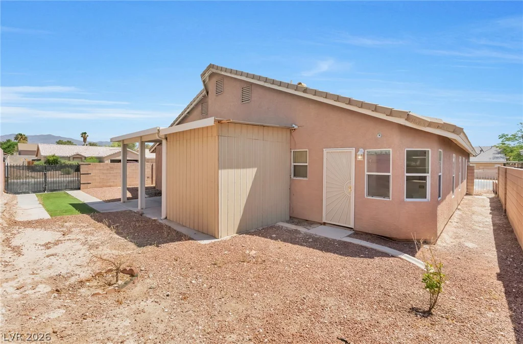 4537 Colonial Canyon, North Las Vegas, NV 89031