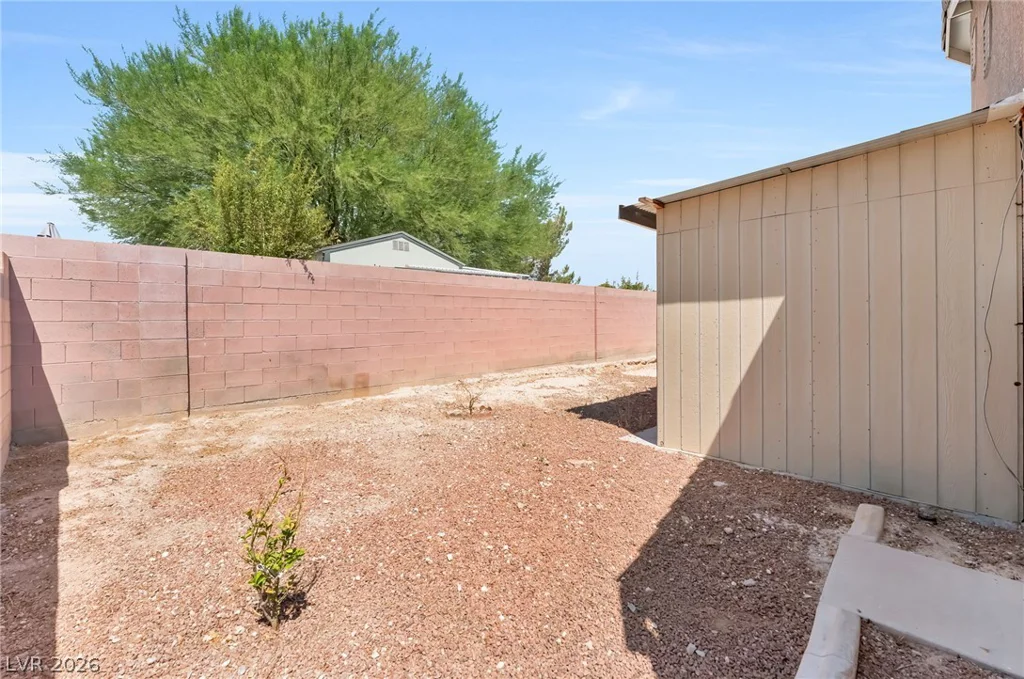 4537 Colonial Canyon, North Las Vegas, NV 89031