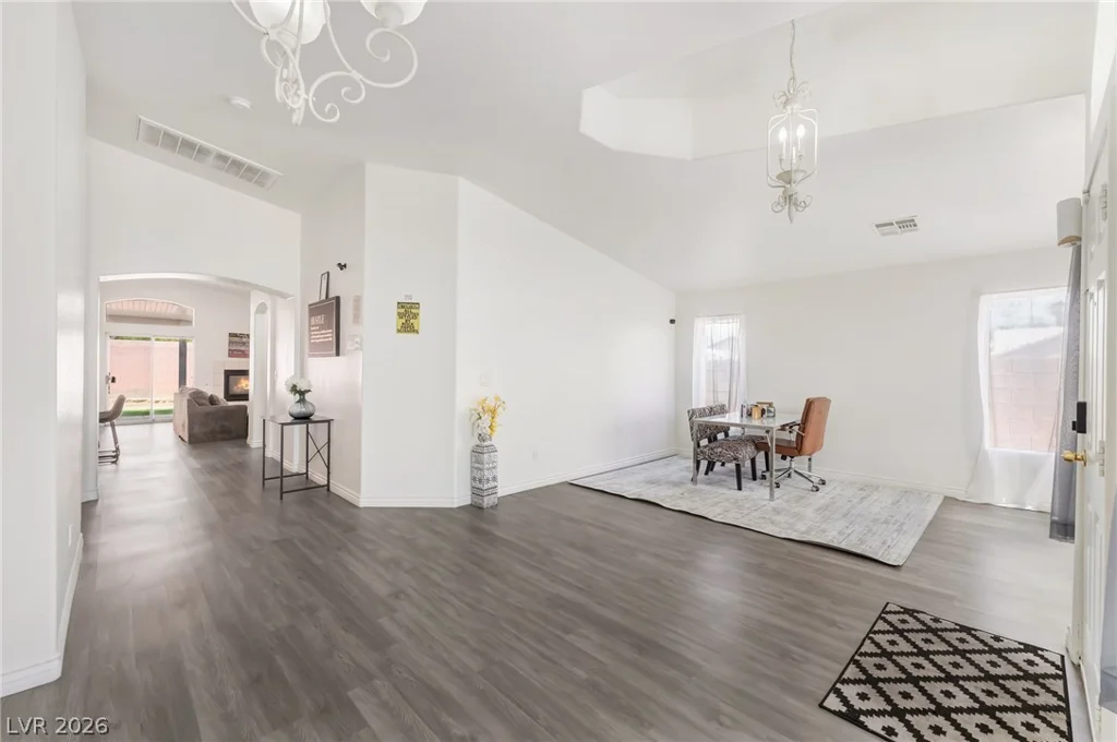 4537 Colonial Canyon, North Las Vegas, NV 89031