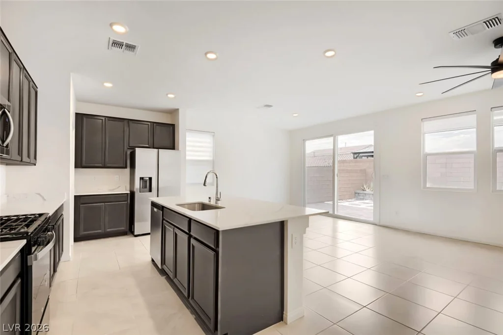 4103 Golden Fleece Ave, Las Vegas, NV 89141