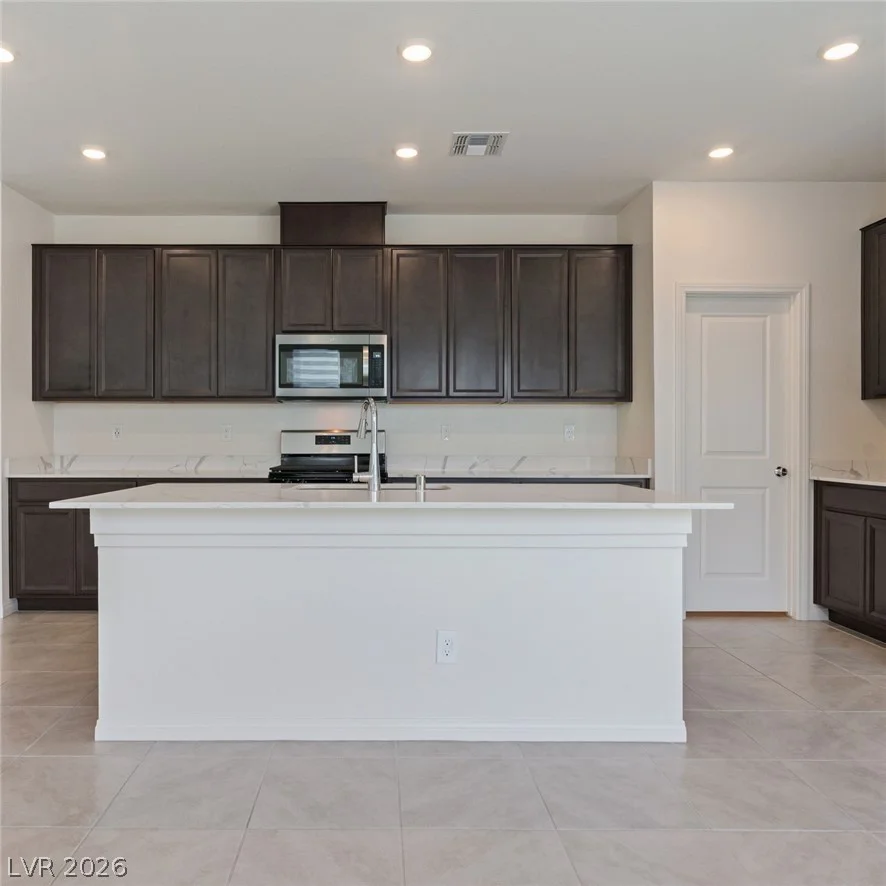 4103 Golden Fleece Ave, Las Vegas, NV 89141
