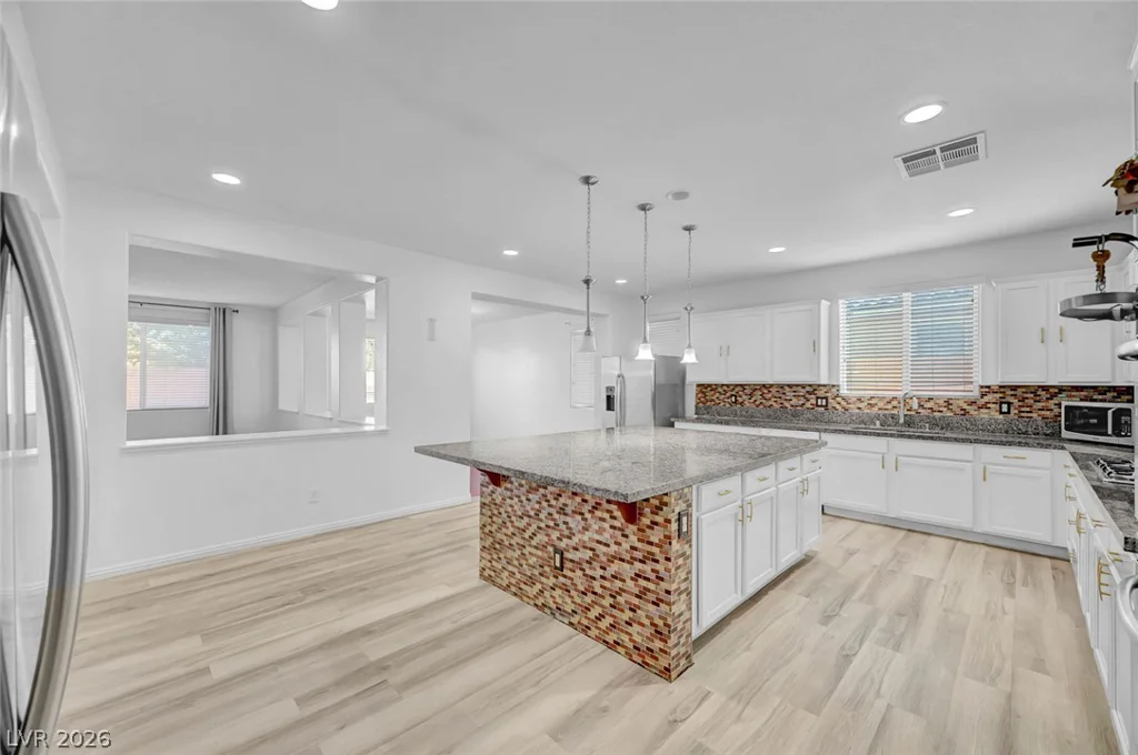 6636 Cliff Shore, North Las Vegas, NV 89084