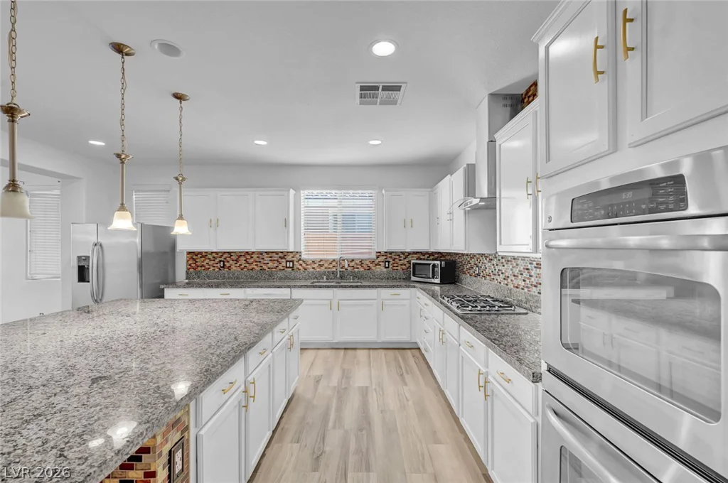 6636 Cliff Shore, North Las Vegas, NV 89084