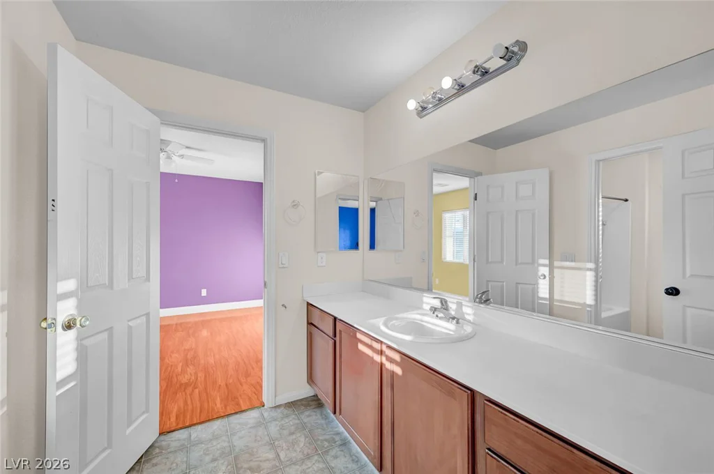 6636 Cliff Shore, North Las Vegas, NV 89084