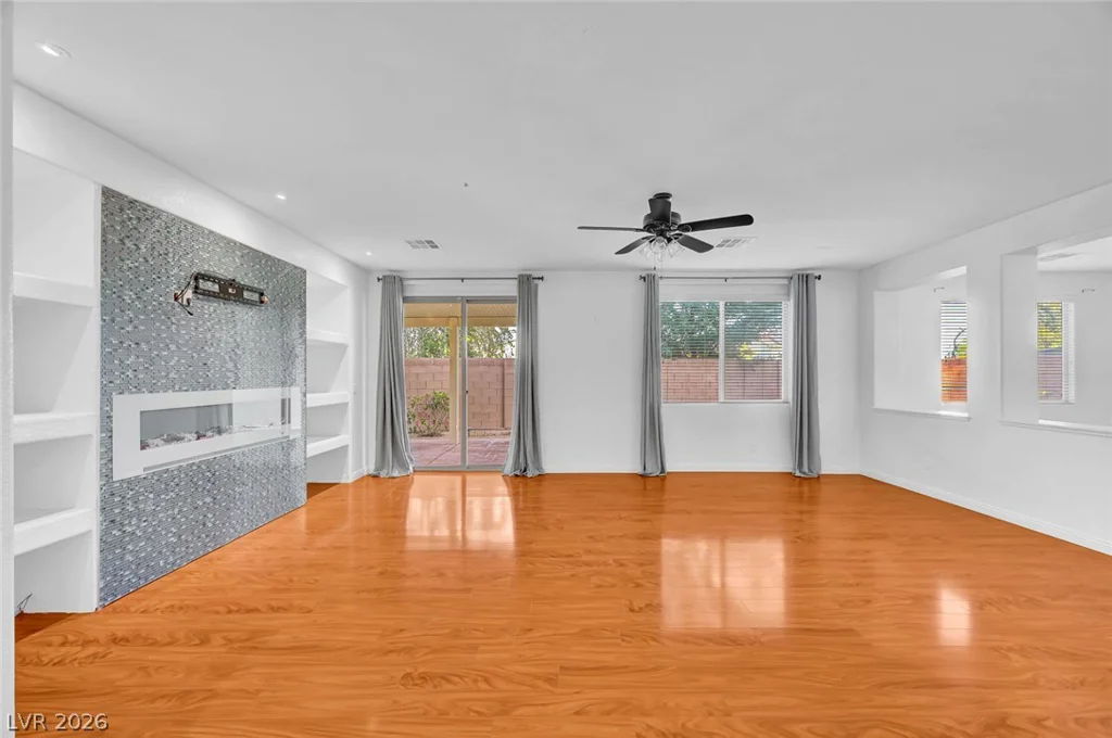 6636 Cliff Shore, North Las Vegas, NV 89084