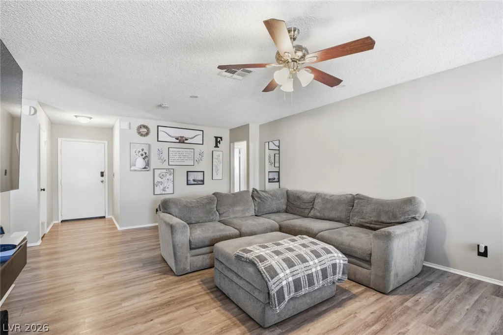 516 Summit, Henderson, NV 89002