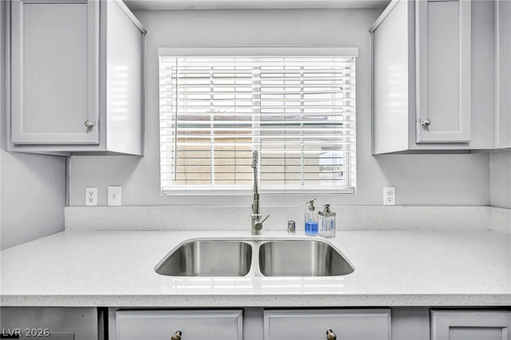 833 Aspen Peak, Henderson, NV 89011