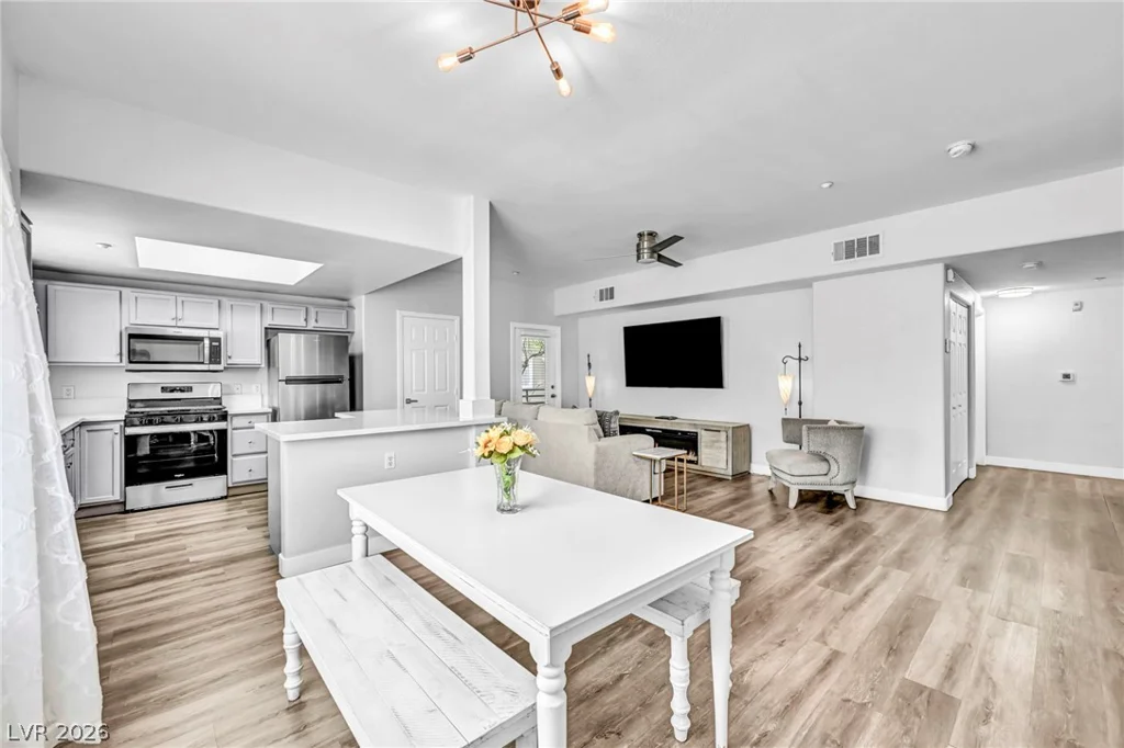 833 Aspen Peak, Henderson, NV 89011