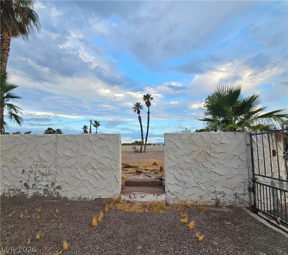 3115 Viking, Las Vegas, NV 89121