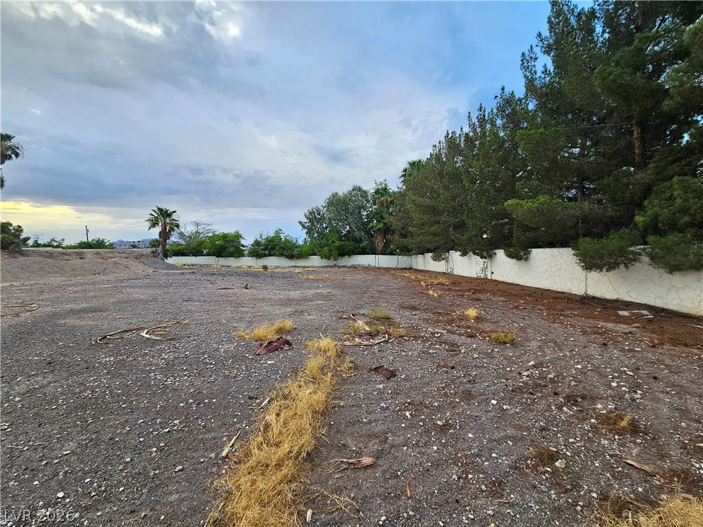 3115 Viking, Las Vegas, NV 89121