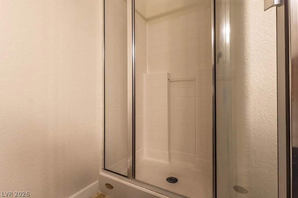 5751 Hacienda, Las Vegas, NV 89122