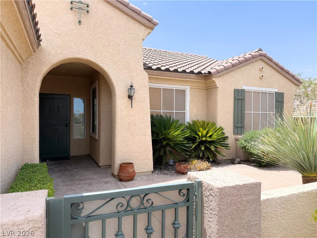 1995 Oliver Springs, Henderson, NV 89052