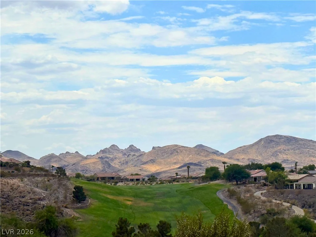 1995 Oliver Springs, Henderson, NV 89052