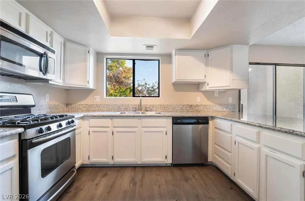 3929 Torrey Pines, Las Vegas, NV 89103