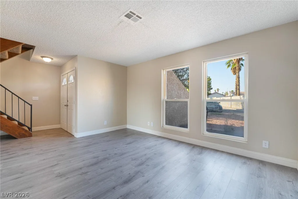 3929 Torrey Pines, Las Vegas, NV 89103