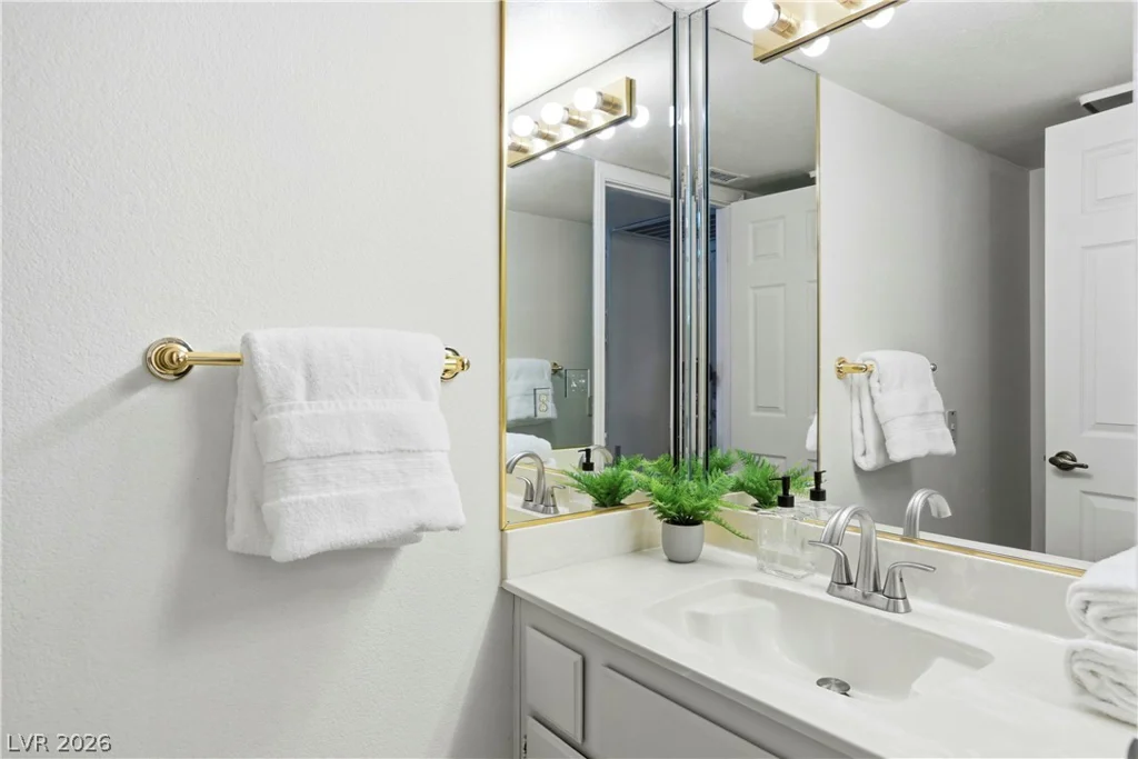2728 Ferrin, Las Vegas, NV 89117