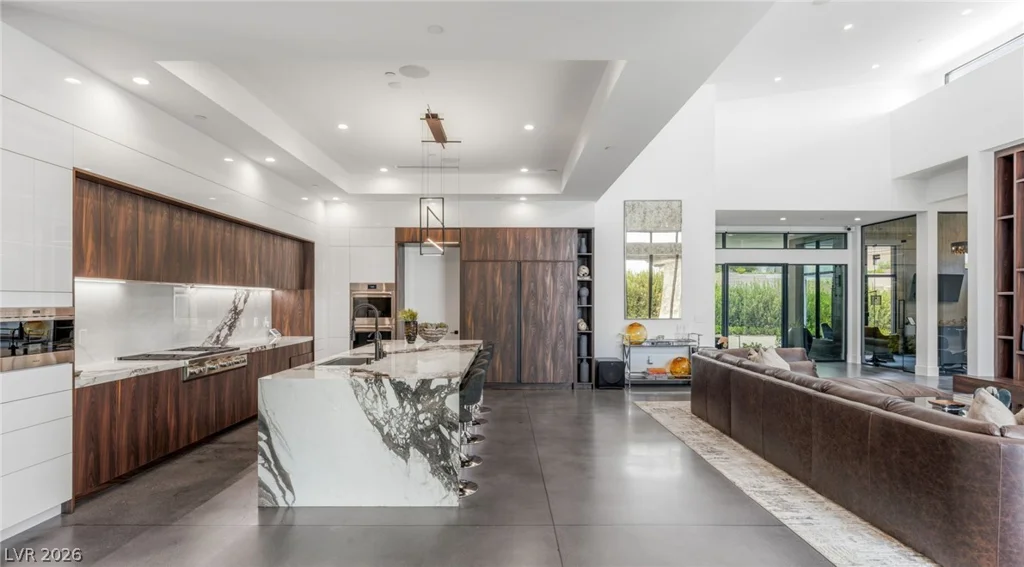 69 Olympia Canyon, Las Vegas, NV 89141