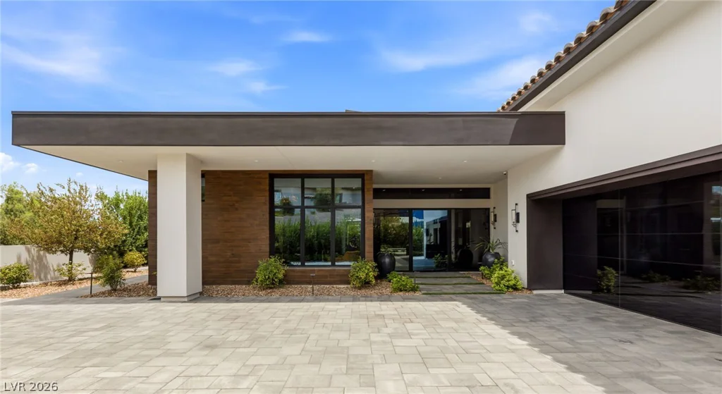 69 Olympia Canyon, Las Vegas, NV 89141