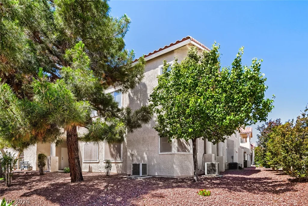 7450 Eastern, Las Vegas, NV 89123