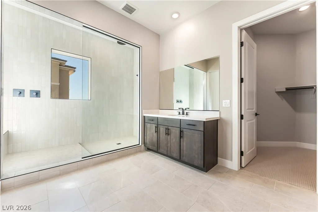 9132 Las Manaitas, Las Vegas, NV 89144