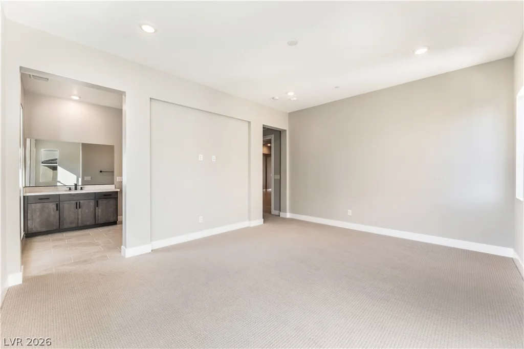 9132 Las Manaitas, Las Vegas, NV 89144