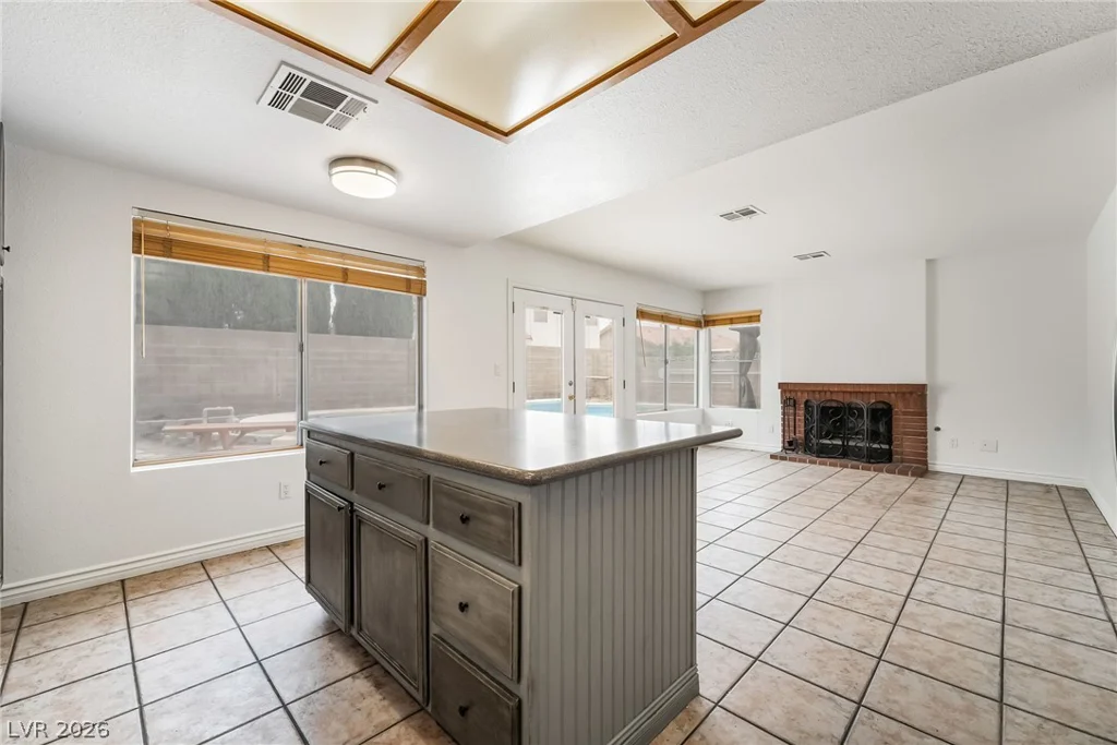 4767 Beaconsfield, Las Vegas, NV 89147