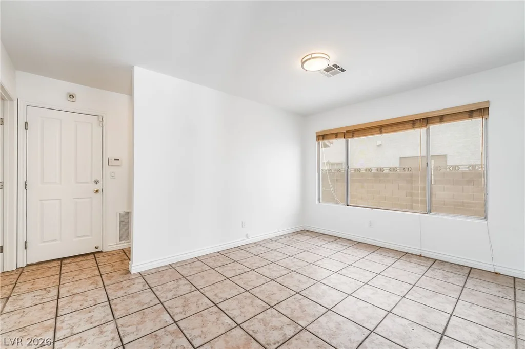 4767 Beaconsfield, Las Vegas, NV 89147
