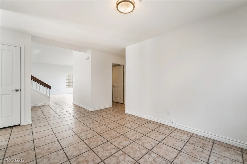 4767 Beaconsfield, Las Vegas, NV 89147