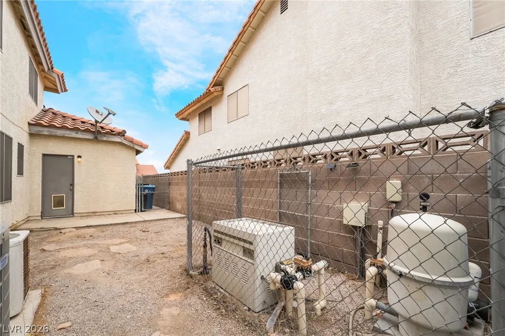 4767 Beaconsfield, Las Vegas, NV 89147